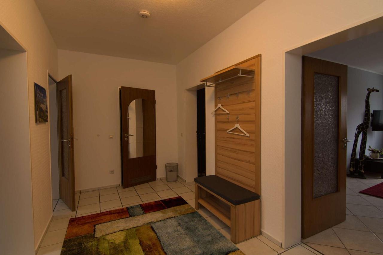 Ferienwohnung 'Zimmer Frei' Гельзенкирхен Экстерьер фото