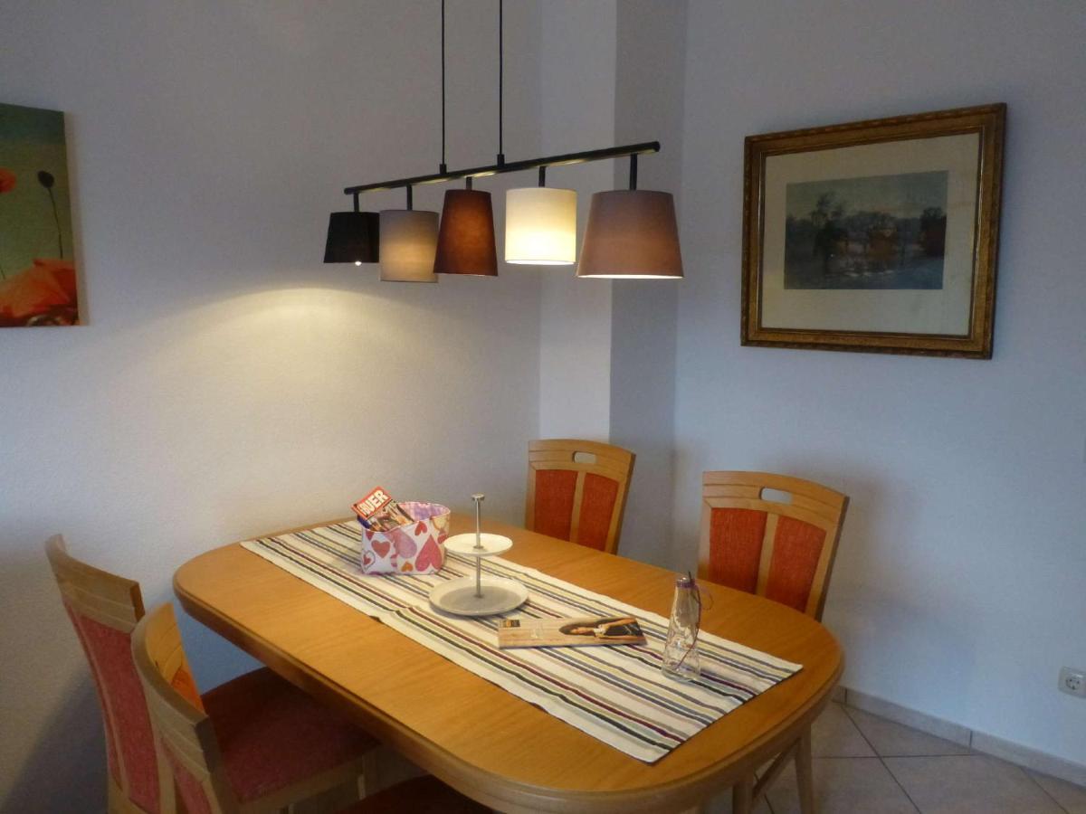 Ferienwohnung 'Zimmer Frei' Гельзенкирхен Экстерьер фото